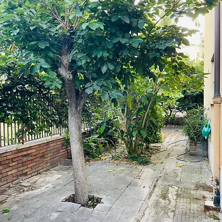 Baz-House Roma San Paolo-3